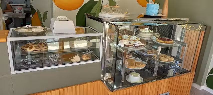 Agua de azahar pasteleria