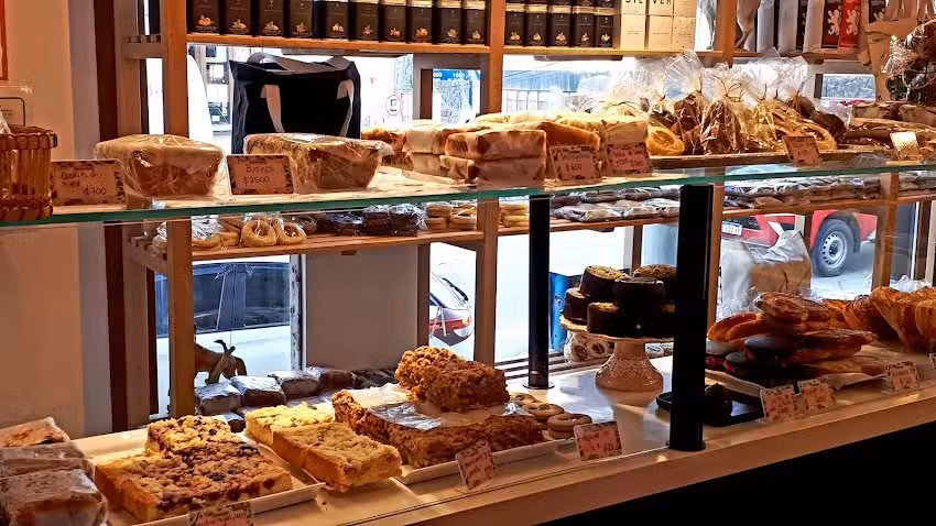 Ana & Juana &ndash; Onas