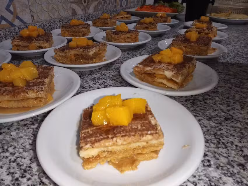 Ania Pasteler&iacute;a