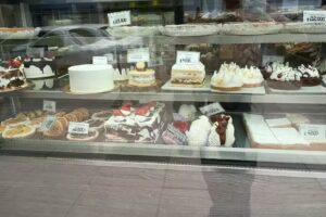 Ar&eacute;valo Panader&iacute;a Pasteler&iacute;a y Cafe