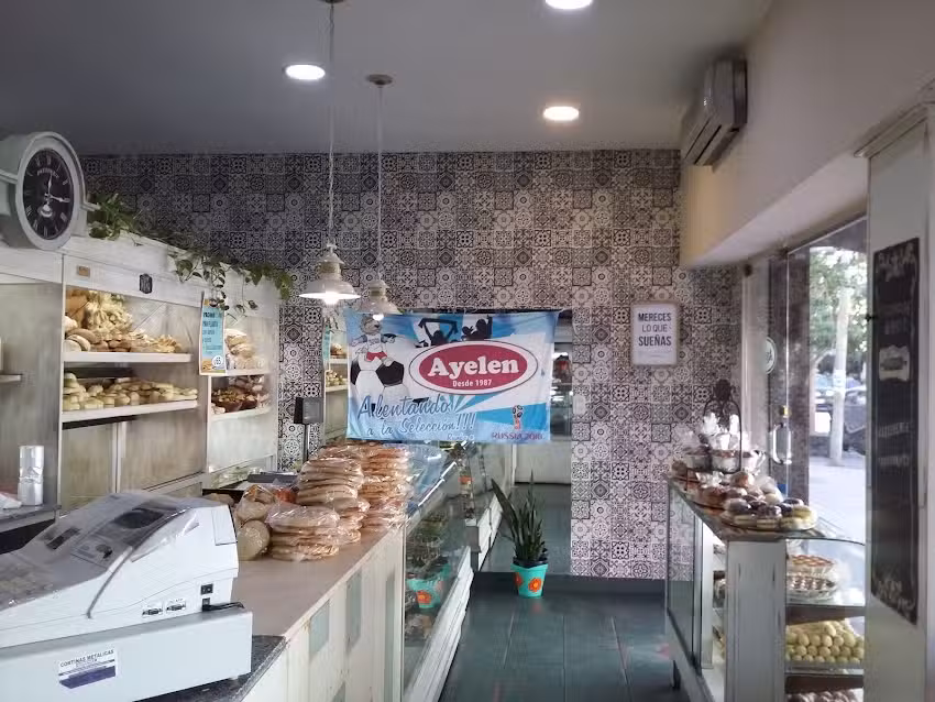 Ayelen Panader&iacute;a- Confiter&iacute;a