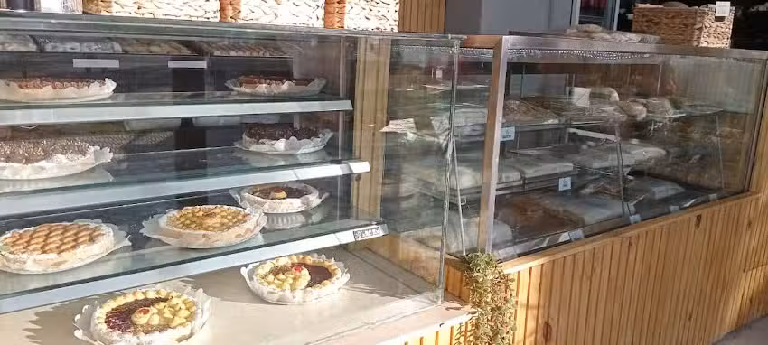 Bak&uacute; Panader&iacute;a & Confiteria