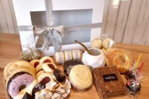 BARTOLA ( Pasteler&iacute;a )