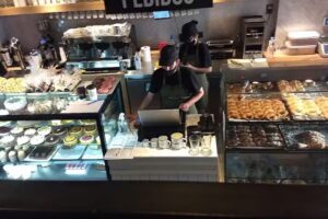 Bleri Panader&iacute;a y Caf&eacute;