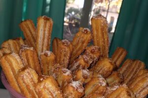 CADALOCO.CONSUCHURRO moreno