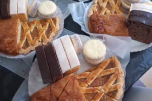 Celia Saburetti pasteler&iacute;a