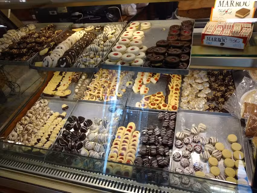 Centenario Panaderia y confiteria