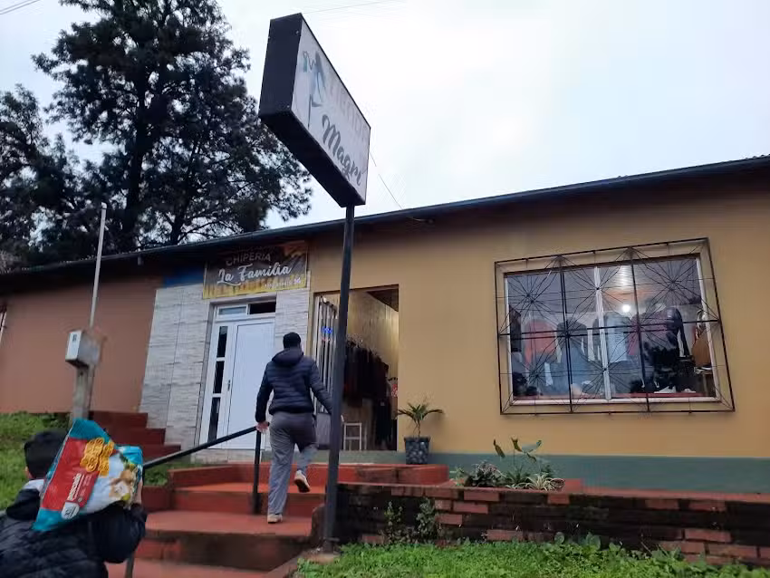 Chiperia La Familia