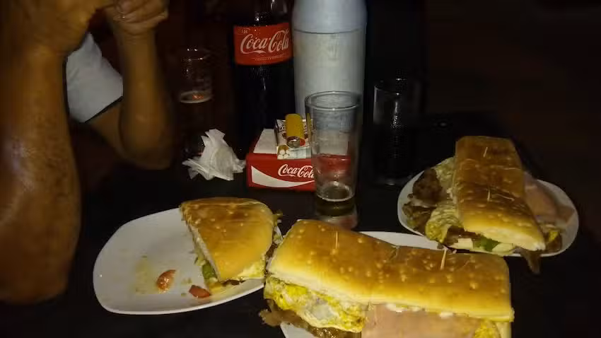 Confiteria &ldquo;Al Limite&rdquo;