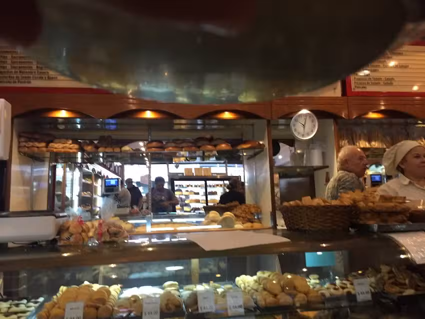 Confiter&iacute;a Delgado