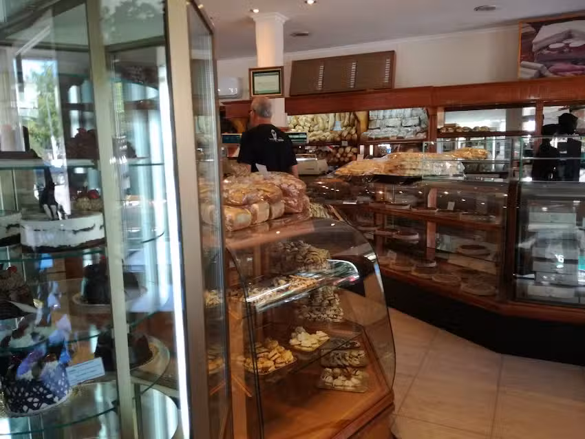 Confiter&iacute;a La Reina