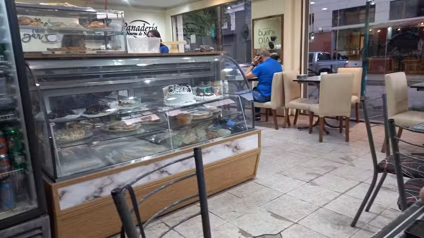 Confiter&iacute;a & Panader&iacute;a San Cayetano