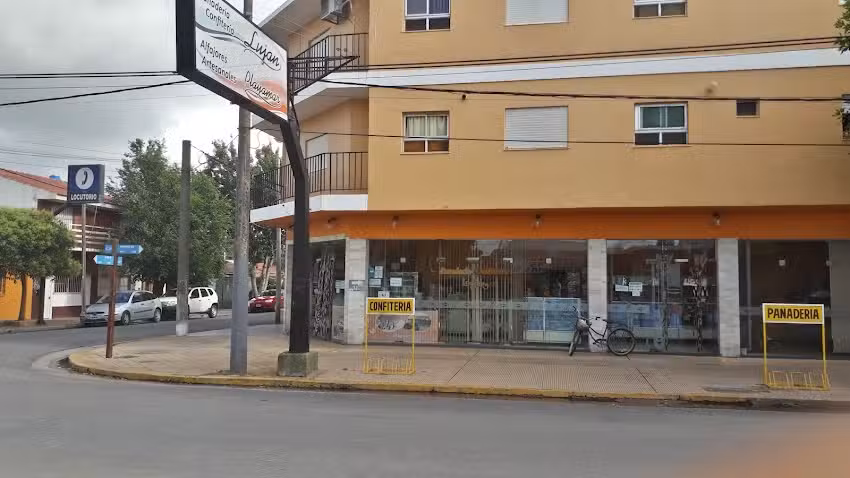 Confiter&iacute;a y Panader&iacute;a Luj&aacute;n
