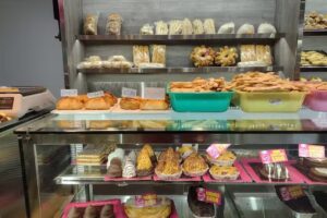 Coral | Confiter&iacute;a, Panader&iacute;a y Cafeter&iacute;a | Sucursal Ciudad Evita