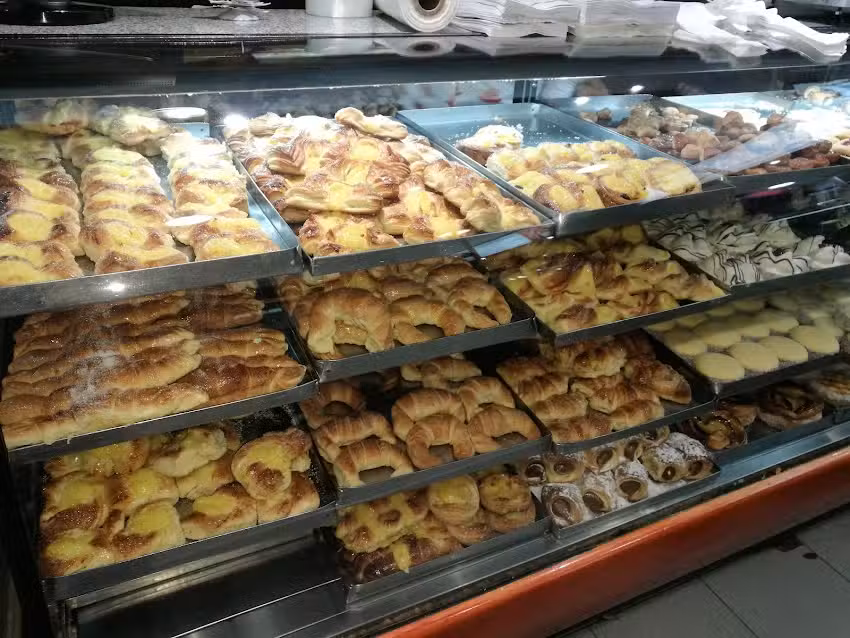 Corradini :: Panader&iacute;a, Pasteler&iacute;a, Rotiser&iacute;a, Caf&eacute; al Paso y Catering