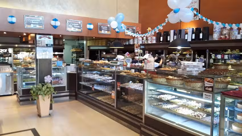 Dall&rsquo; Italia (Sucursal Paso Del Rey)