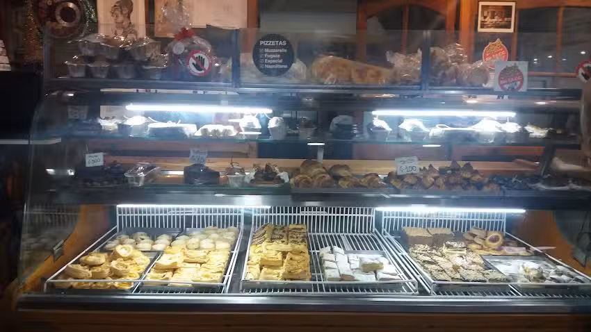 De la Flute Panader&iacute;a Confiter&iacute;a Artesanal