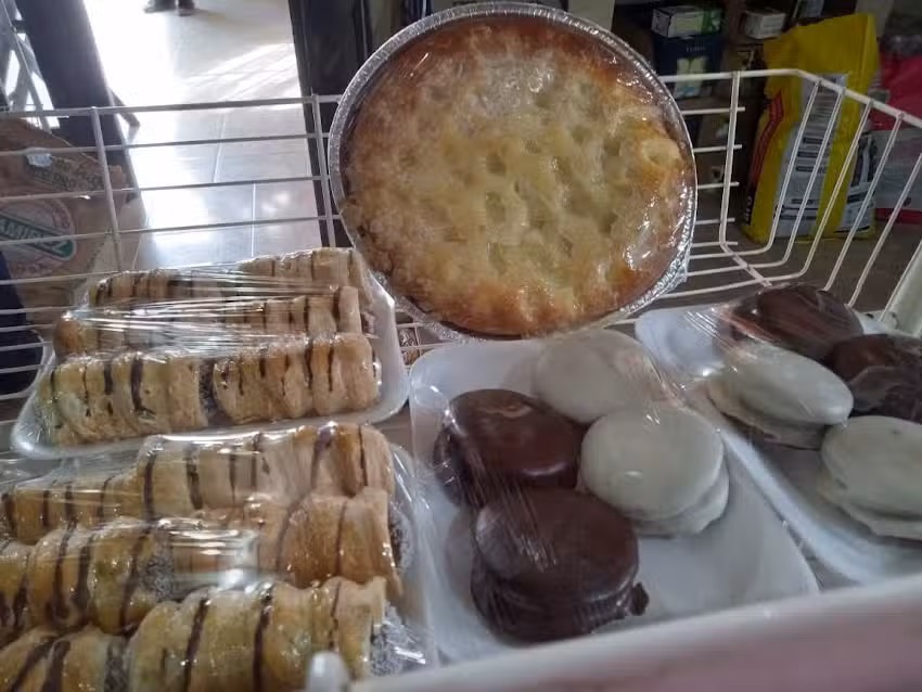 Despensa Joaqu&iacute;n y Agustin