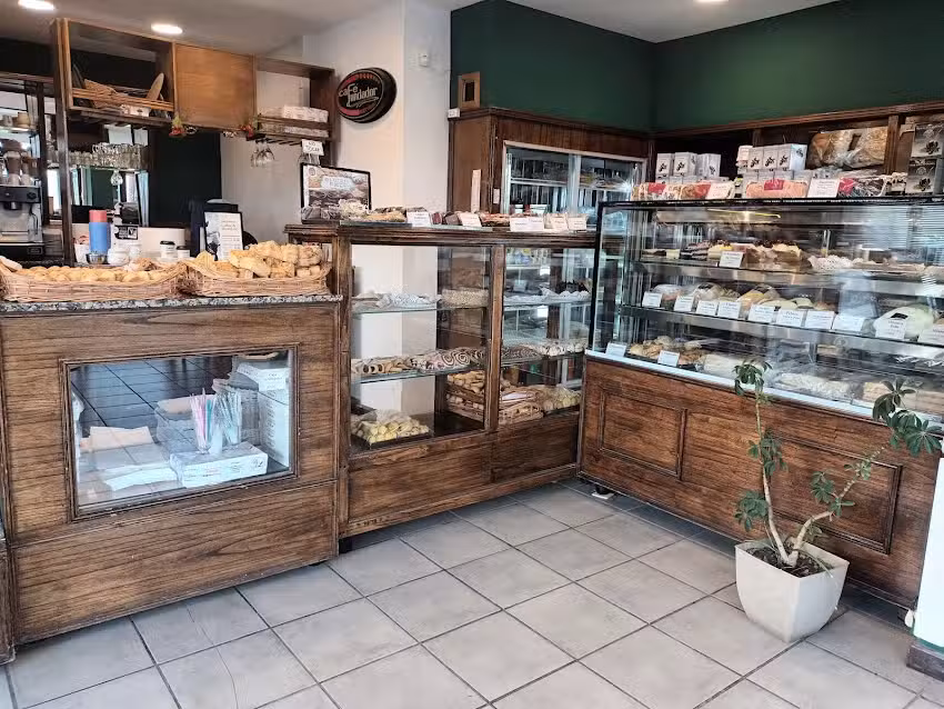 Don Luis Manantiales