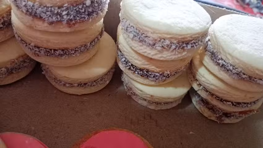 Dulce Sofia pasteler&iacute;a artesanal