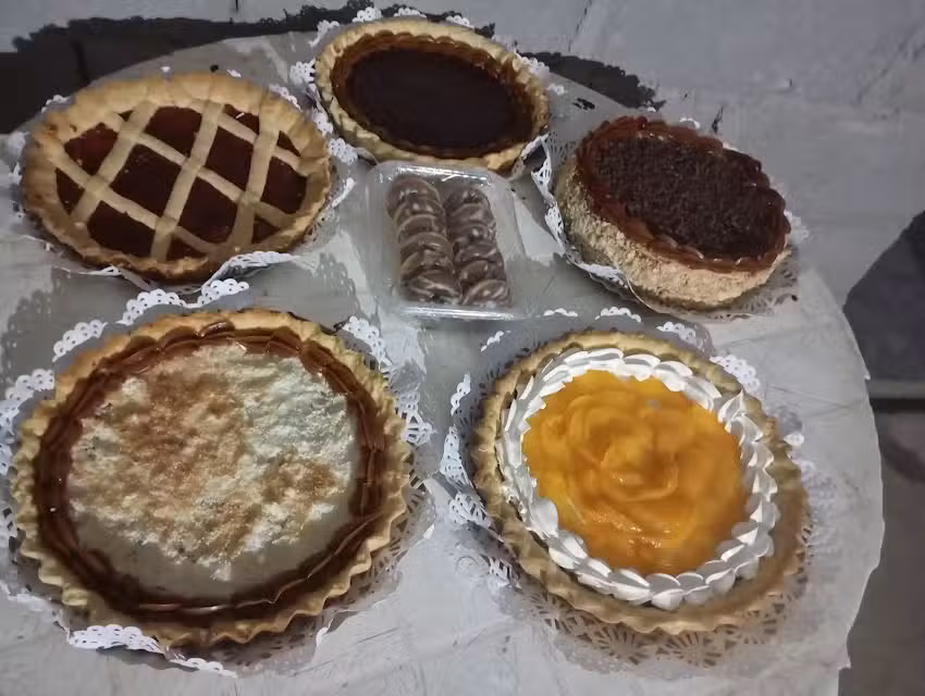 Dulces Momentos Reposter&iacute;a (Rocio Luna)