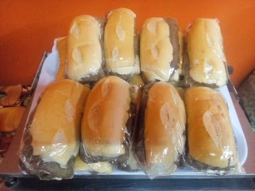 Fabrica De Sandwichs Zeus