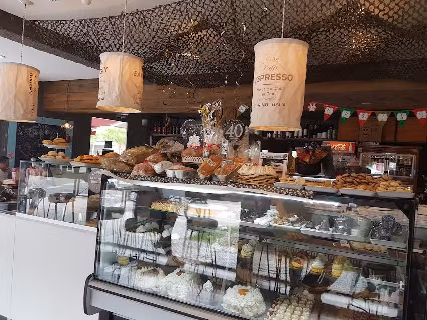 Familia Anabel Tienda Fisherton