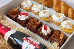 Gabi Pasteleria . On line.