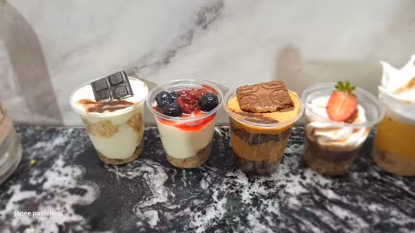 Jaqee Cruces Pasteleria