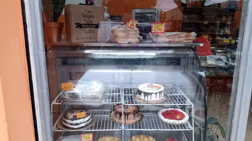 Jazmin pasteler&iacute;a confiter&iacute;a