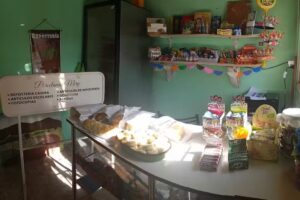 Kiosco Y Panaderia Porcelanas Mery