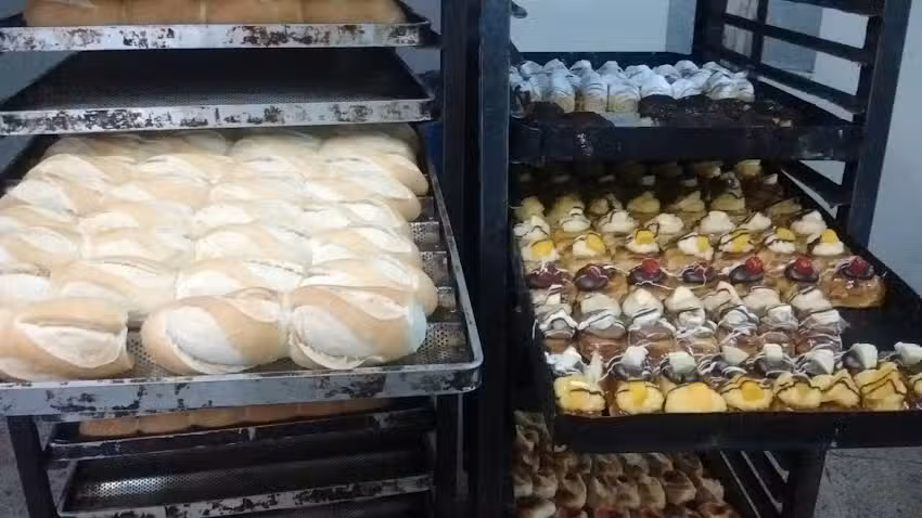 L&rsquo;Cristal Panader&iacute;a y Confiter&iacute;a