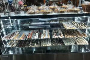 La Aurora, Panader&iacute;a & Confiter&iacute;a (Gundin Hnos.)