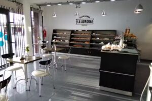 La Aurora Sucursal Panadería & Confitería