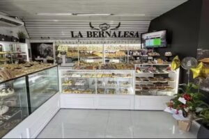 La Bernalesa Panader&iacute;a