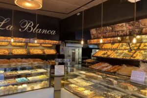 La blanca 100 a&ntilde;os