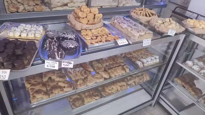 La Cereza Panader&iacute;a &ndash; Confiter&iacute;a