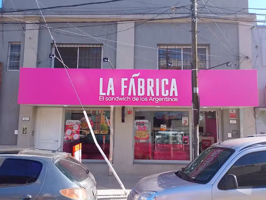 La F&aacute;brica