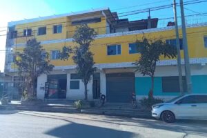 La Francisa Pasteleria & Panaderia