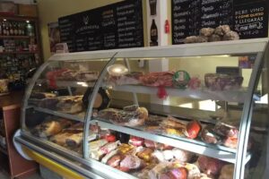La Herradura “Almacén de Fiambres”, Deli