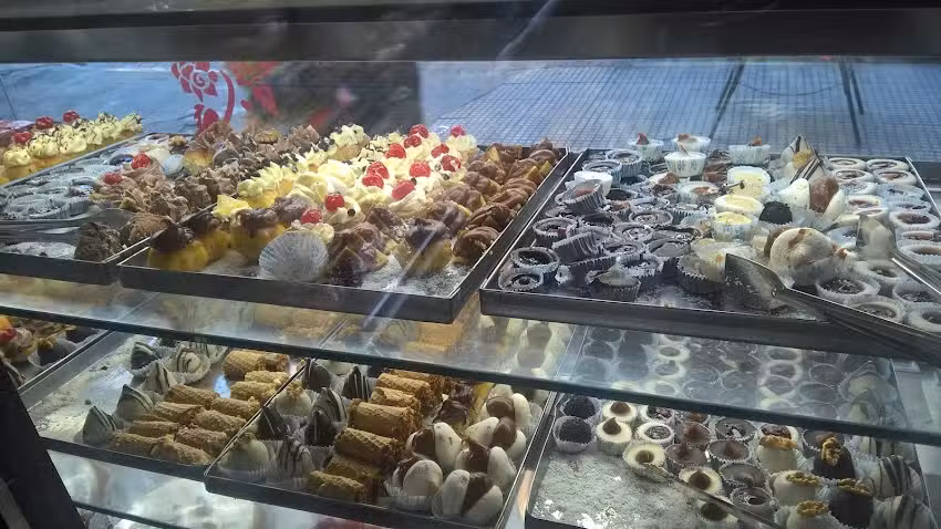 La Mallorquina Confiter&iacute;a