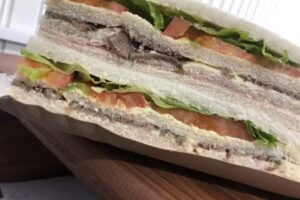 La Nueva Americana Panaderia