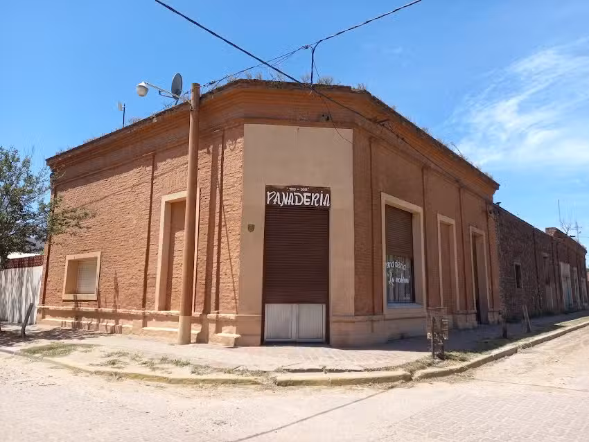 La Panderia 1910-2015
