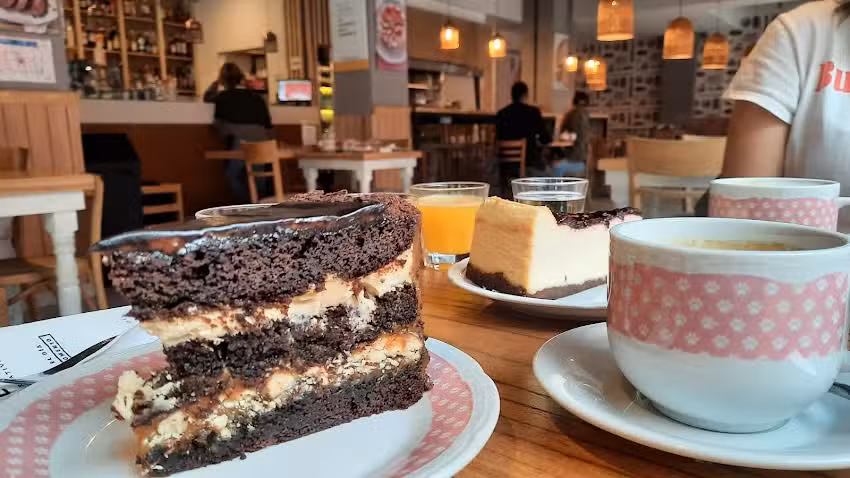 La Panera Rosa Maipu y Av. Corrientes