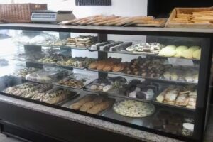 La Poderosa &bull; Panader&iacute;a & Sandwicher&iacute;a