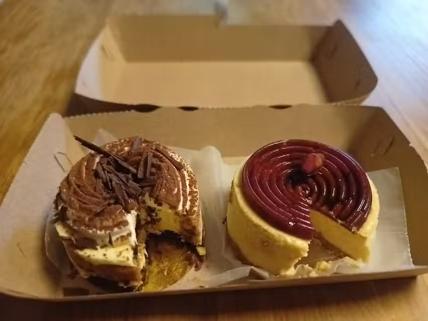 La Postreria Cintia Lujan. Pasteler&iacute;a artesanal