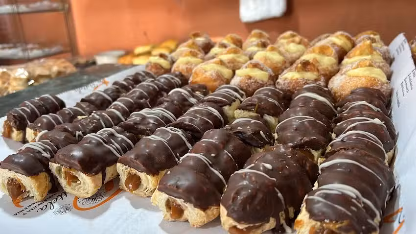 La Ruttela ( panader&iacute;a y Rotiser&iacute;a )