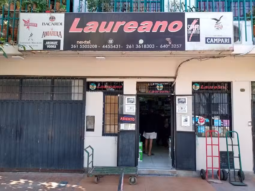 LAUREANO Bebidas por mayor y menor
