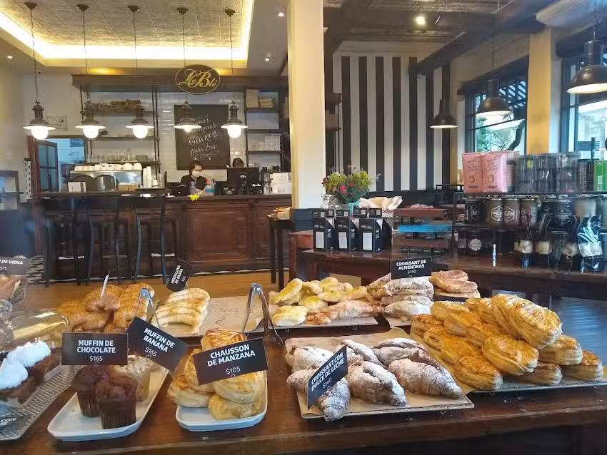 Le Bl&eacute; Colegiales