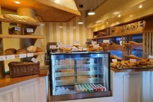 Le Bl&eacute; Petit Caf&eacute;